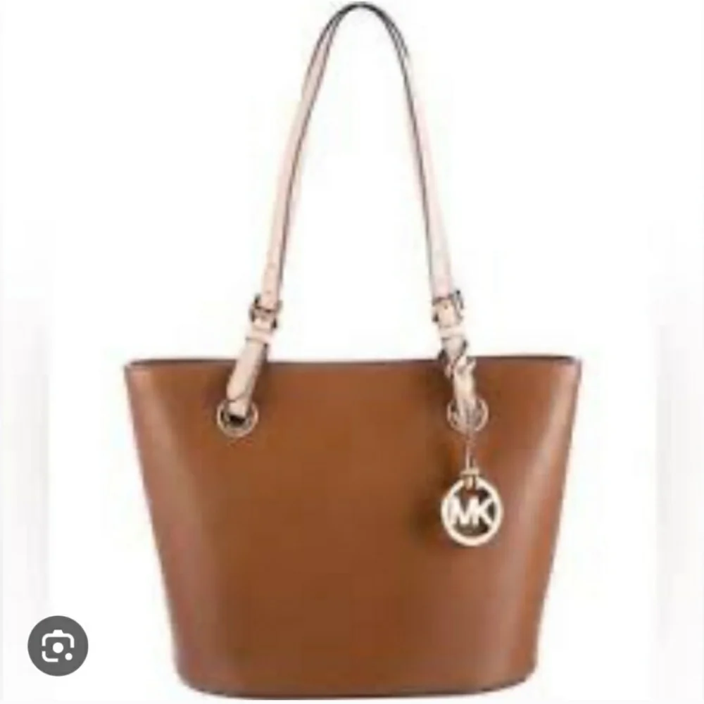 Michael Kors Camel Tote Handbag Saffiano Leather Medium